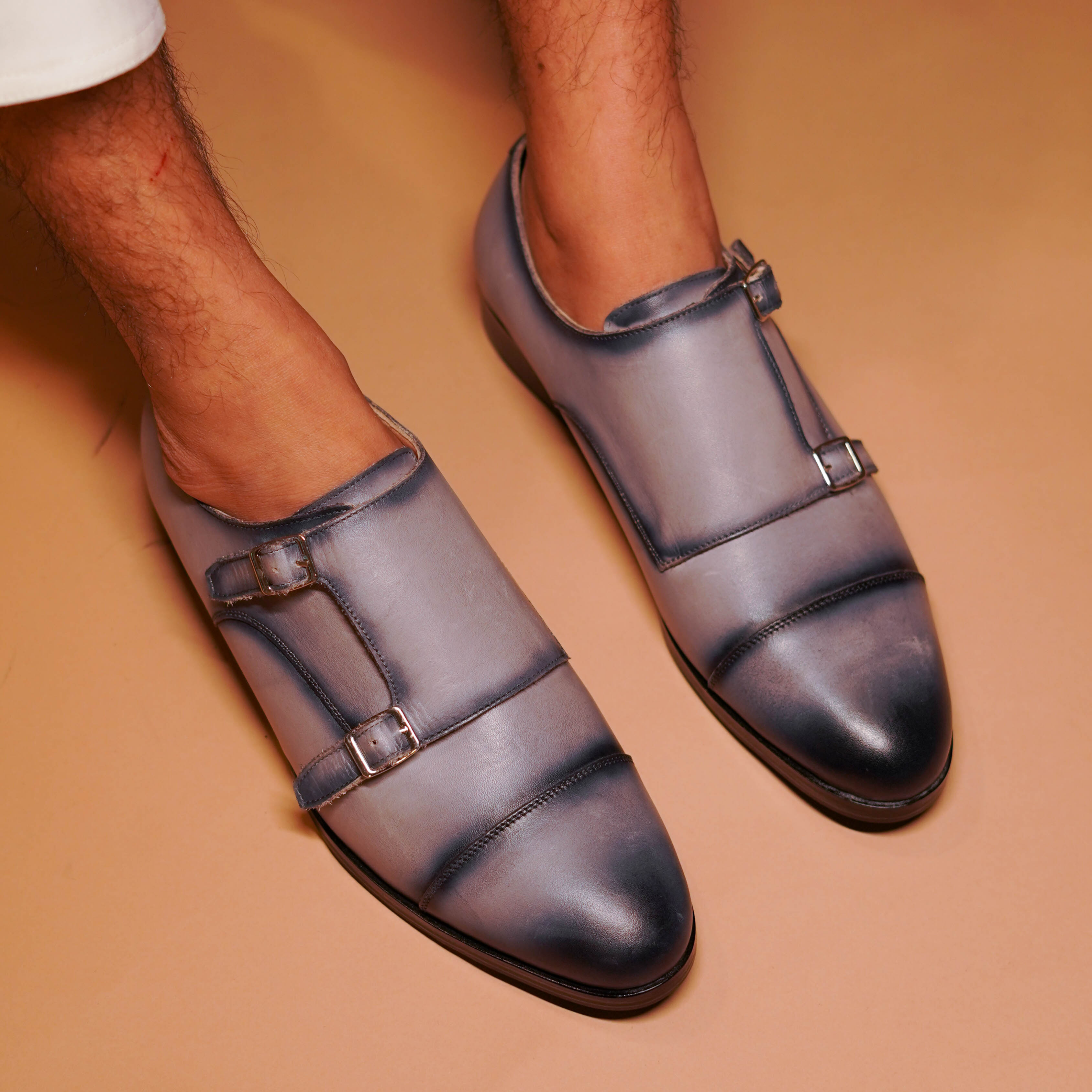 Domo Grego | Dark grey and black double-monk-straps